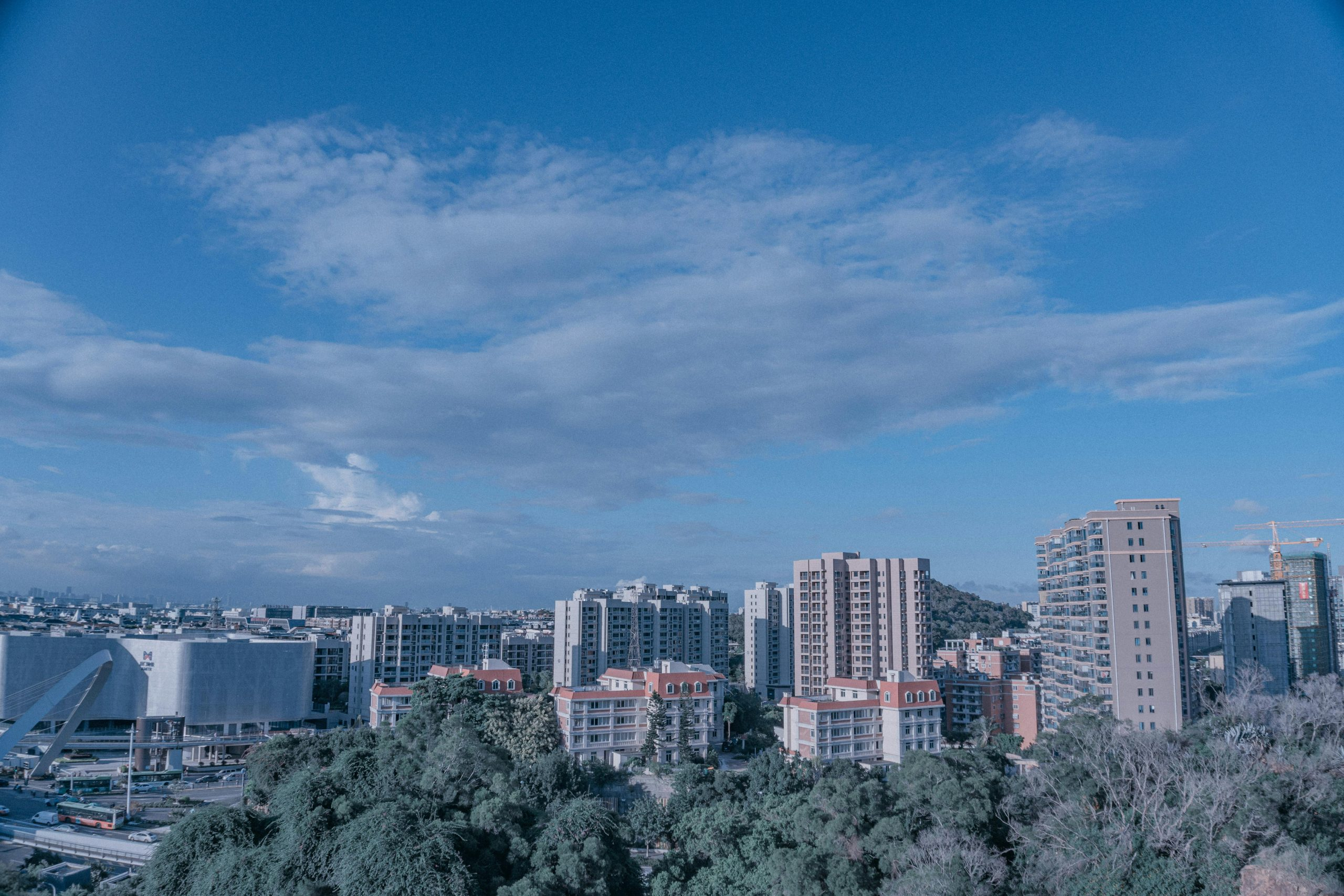 Exploring the Rise of Industrial and Warehouse Real Estate