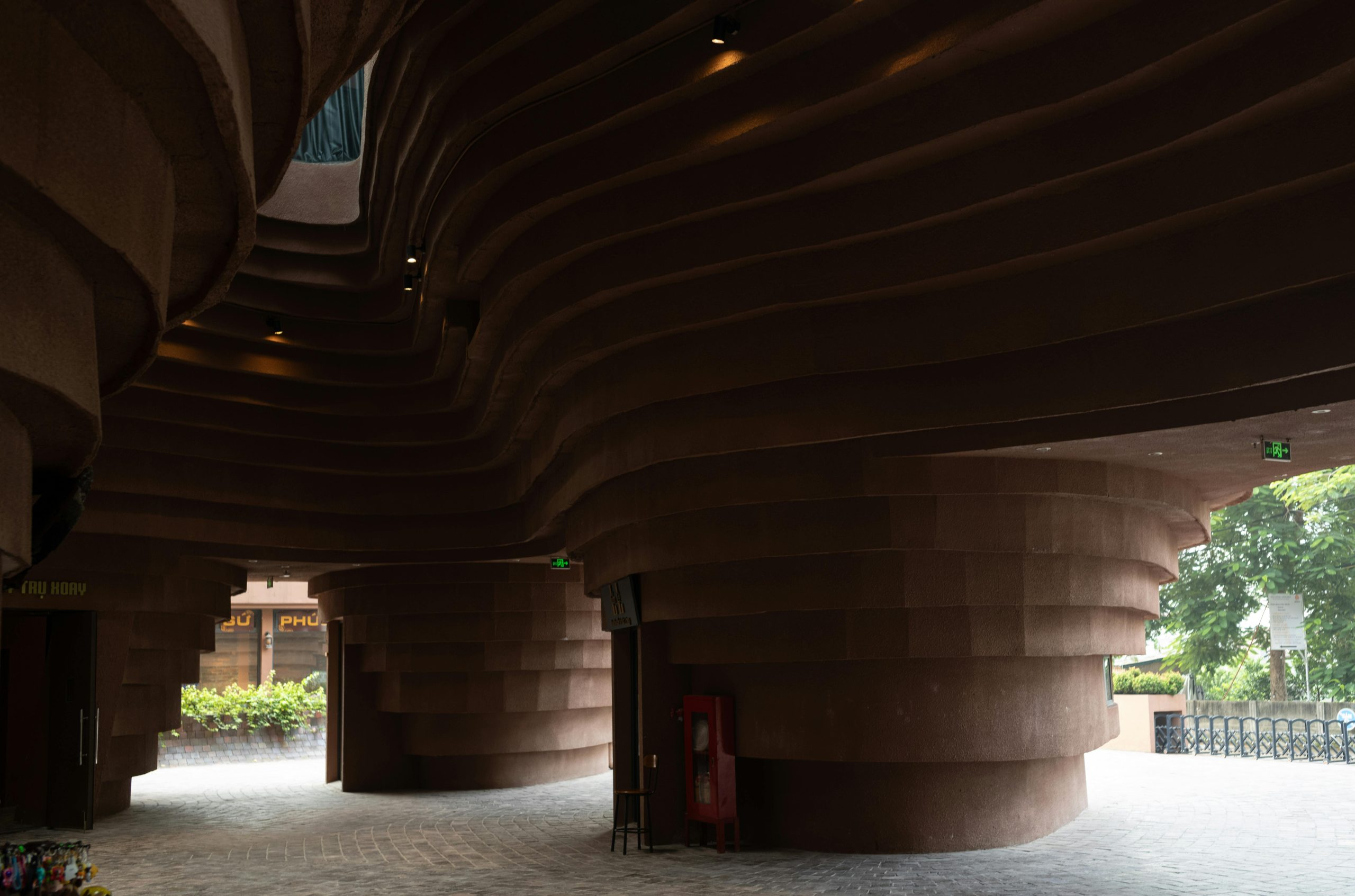 Innovative Ways to Incorporate Cultural Motifs into Modern Design