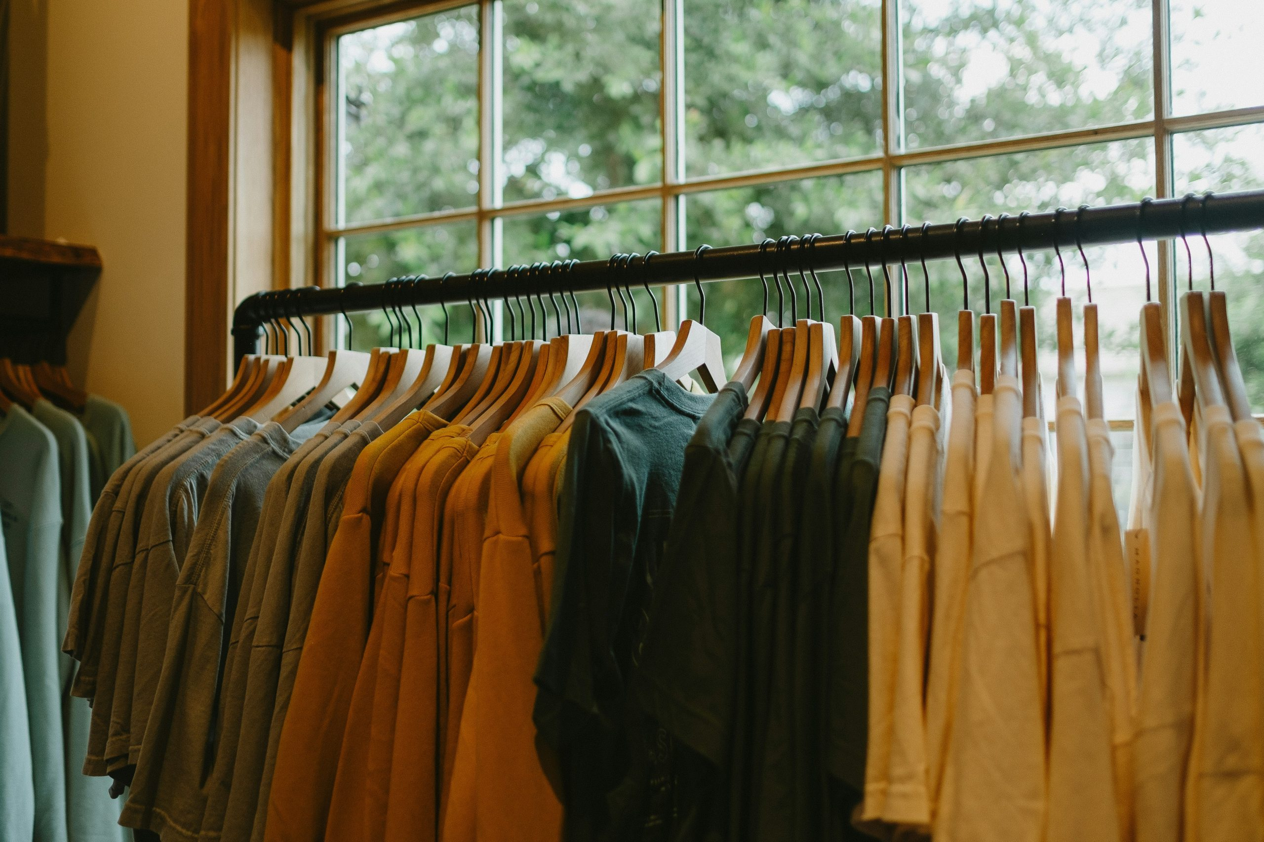 The Impact of E-commerce on the Traditional Retail Model